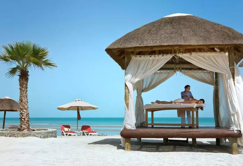호텔 The Cove Rotana Resort Ras Al Khaimah