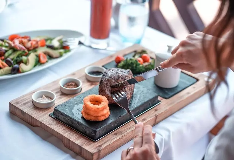 호텔 The Cove Rotana Resort Ras Al Khaimah