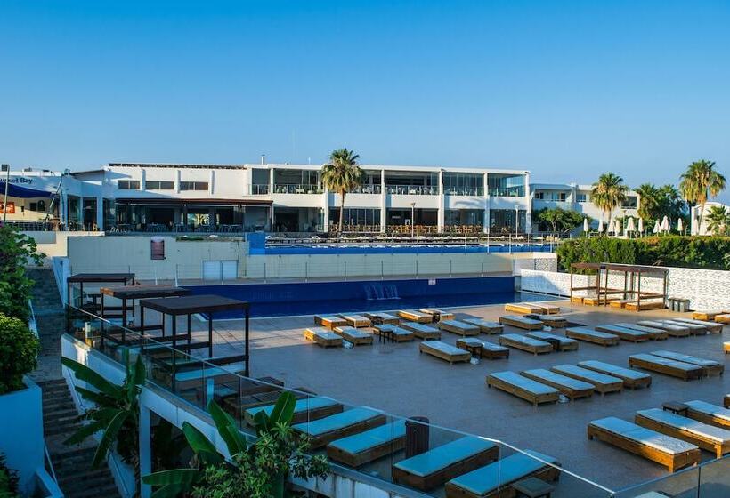 בית מלון כפרי Theo Sunset Bay