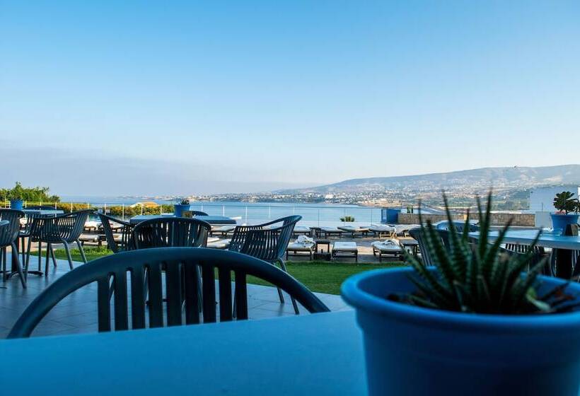 בית מלון כפרי Theo Sunset Bay