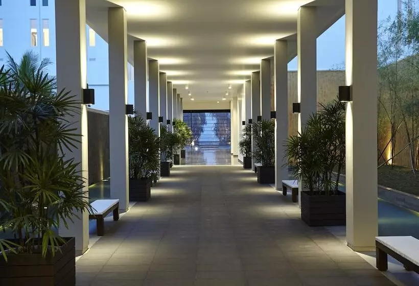 Отель Turyaa Kalutara