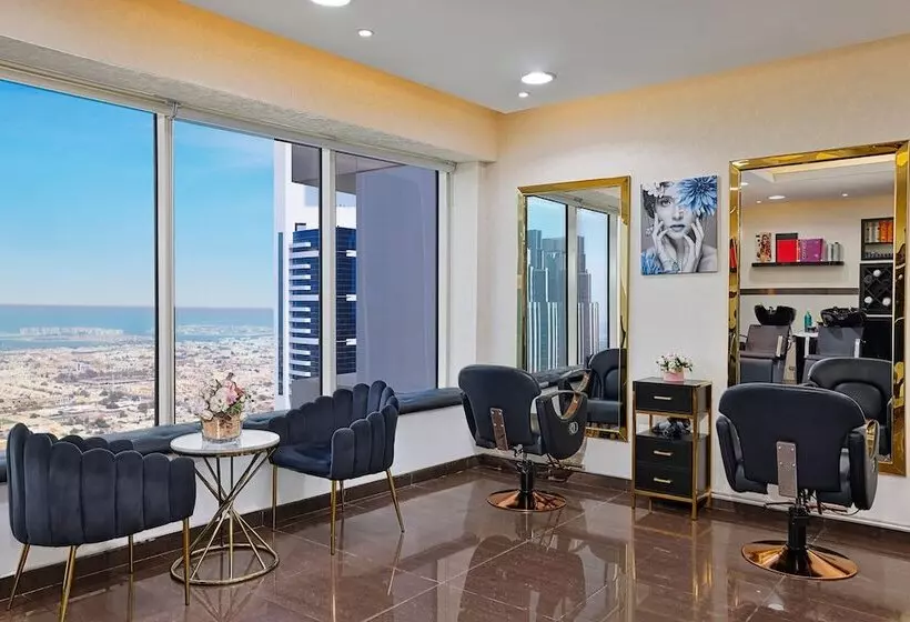 استراحتگاه Residence Inn By Marriott Sheikh Zayed Road, Dubai