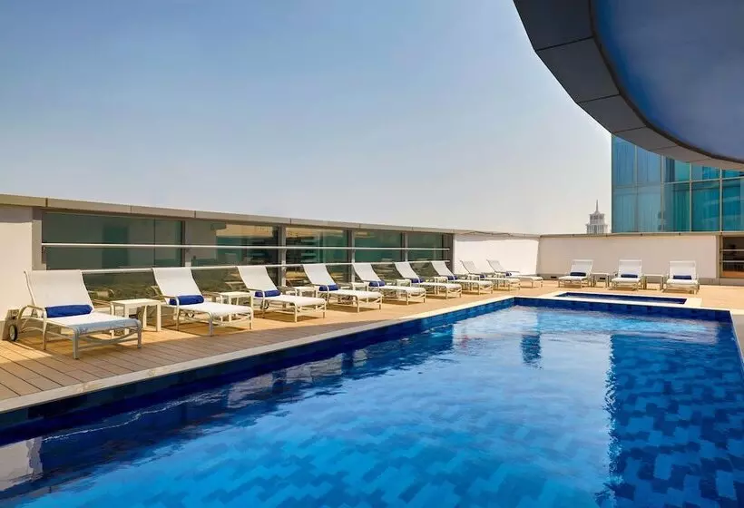 استراحتگاه Residence Inn By Marriott Sheikh Zayed Road, Dubai