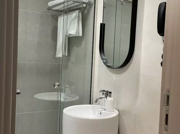 استراحتگاه Residence Inn By Marriott Sheikh Zayed Road, Dubai