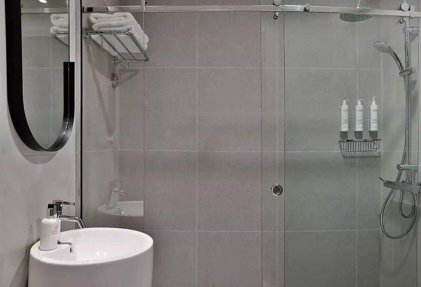 استراحتگاه Residence Inn By Marriott Sheikh Zayed Road, Dubai