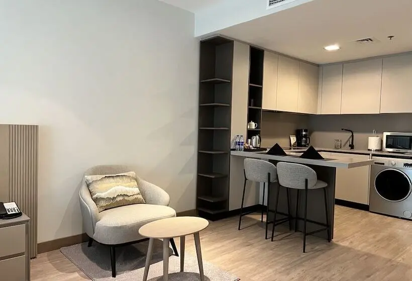 استراحتگاه Residence Inn By Marriott Sheikh Zayed Road, Dubai