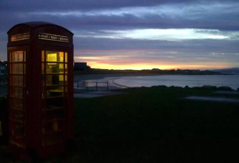 Aamiaismajoitus (B&B) The Castle