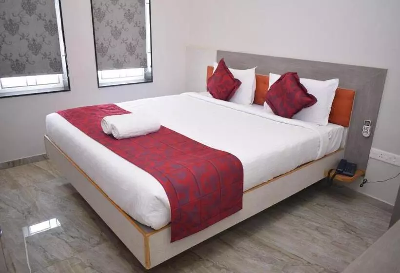 هتل Classio Residency