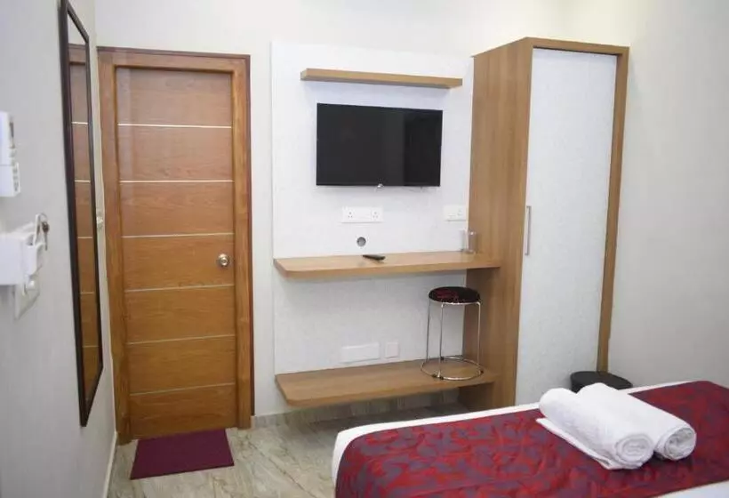 هتل Classio Residency