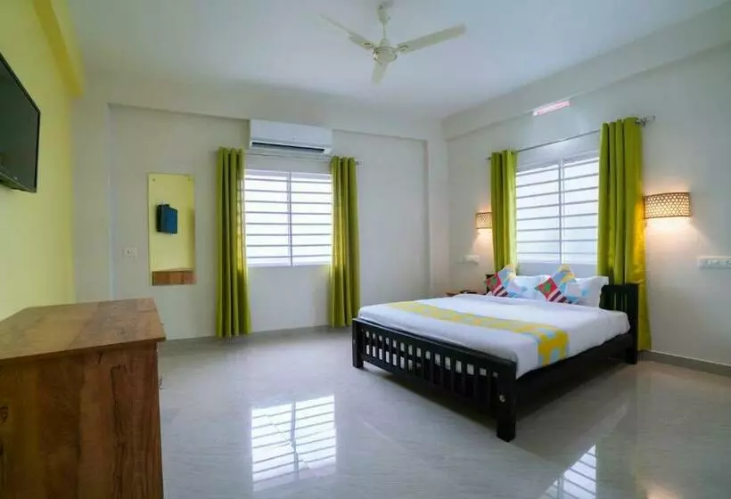 Hotelli Dreamz Airport Residency Cochin