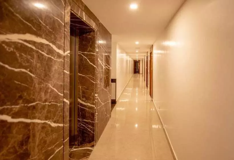 ホテル Gopuram Residency