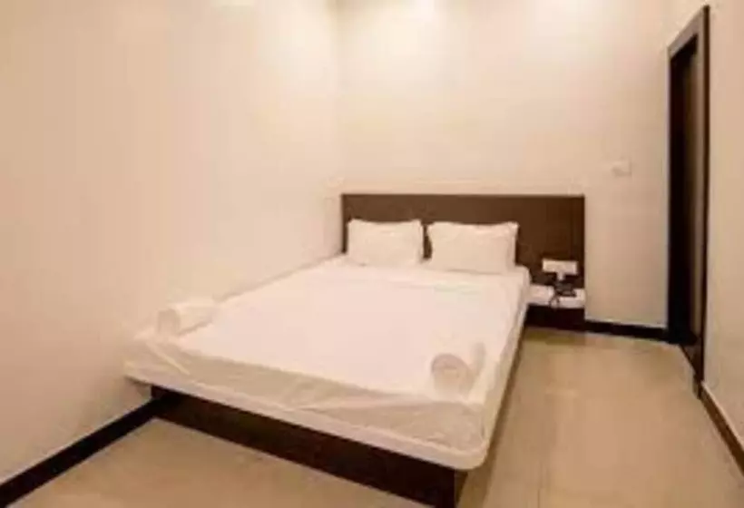 ホテル Gopuram Residency