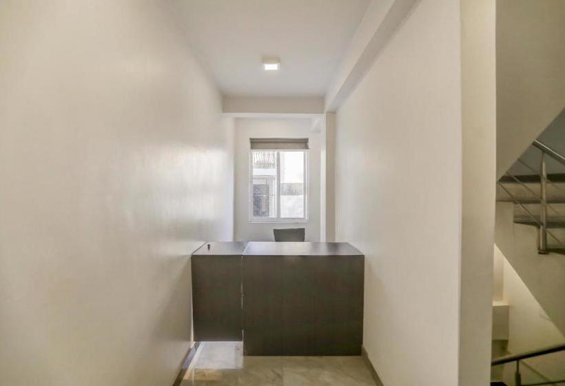 Hotel Oyo 76554 Blu Lagoon