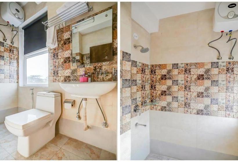 Hotel Oyo 76554 Blu Lagoon