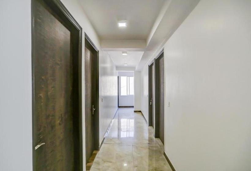 Hotel Oyo 76554 Blu Lagoon