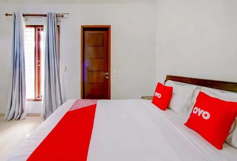 ホテル Oyo 90006 Dieng Ellen S House Syariah