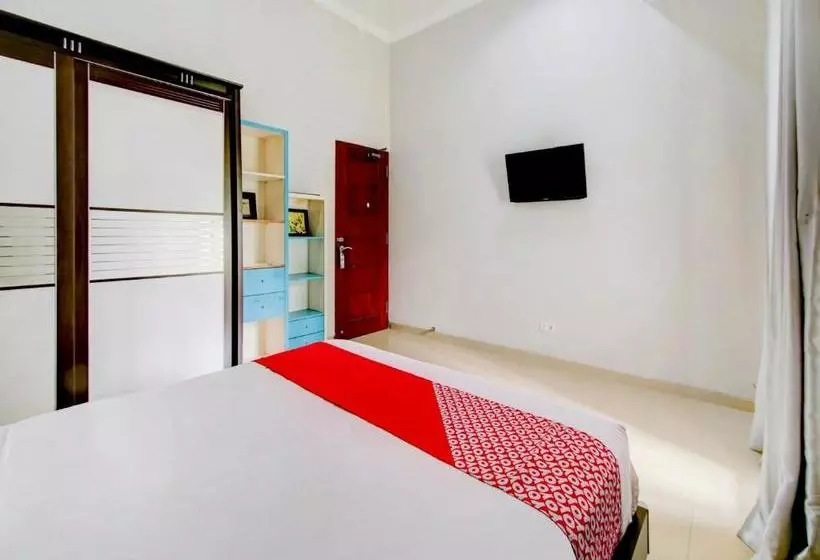 ホテル Oyo 90006 Dieng Ellen S House Syariah
