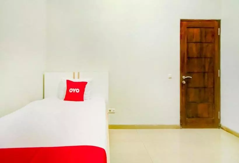 ホテル Oyo 90006 Dieng Ellen S House Syariah