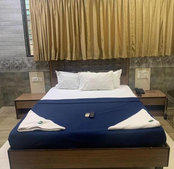 Отель Royal Residency Chembur