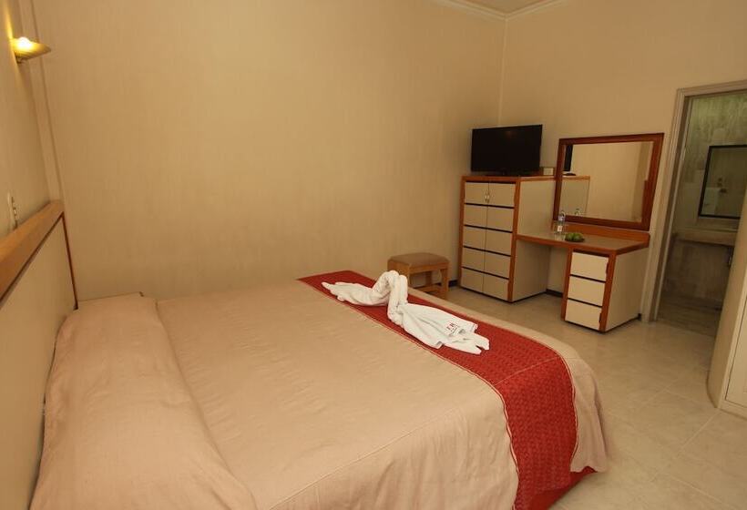 Отель Santa Rosa