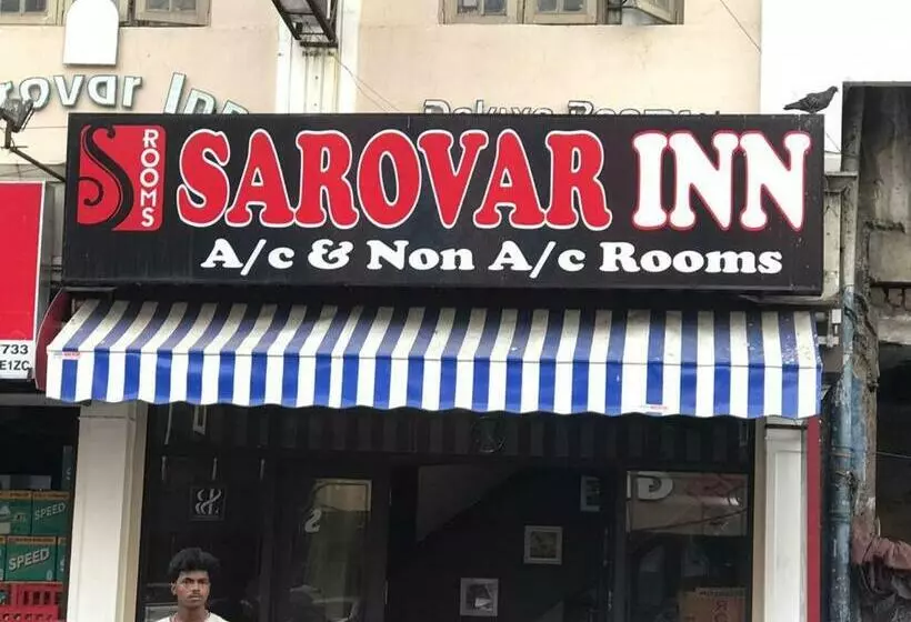 ホテル Sarovar Inn