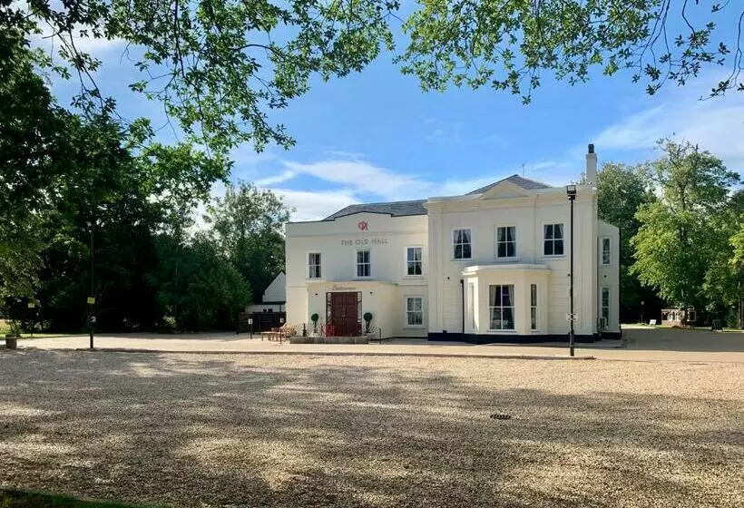 هتل The Old Hall