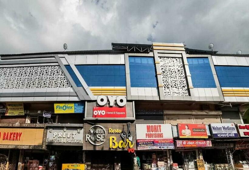 Hotelli Vaccinated Staff Spot On 74621  E Square Nxt