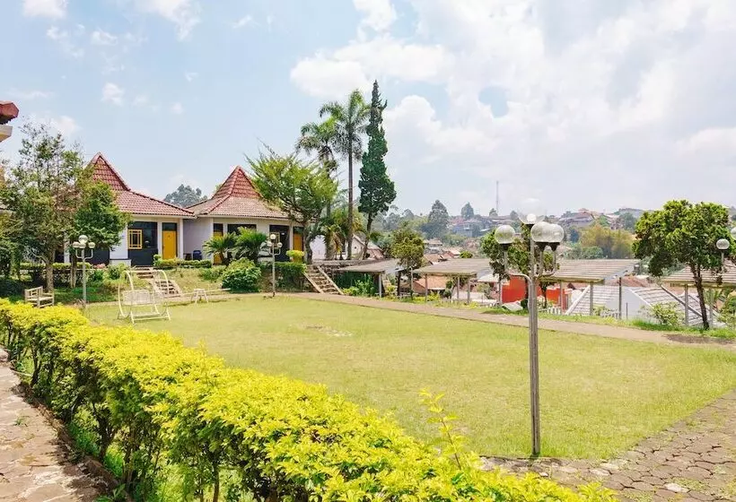 Majatalo Reddoorz @ Hotel Damanaka Pangalengan