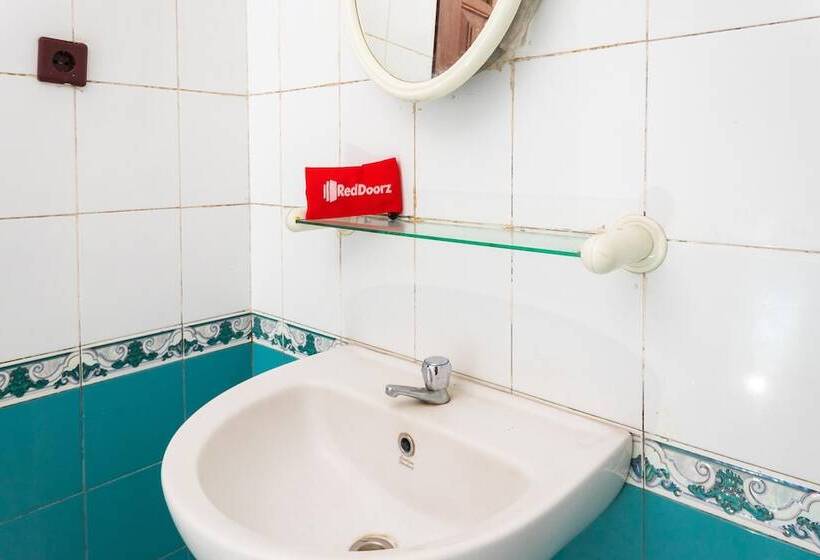 بنسيون Reddoorz @ Hotel Damanaka Pangalengan