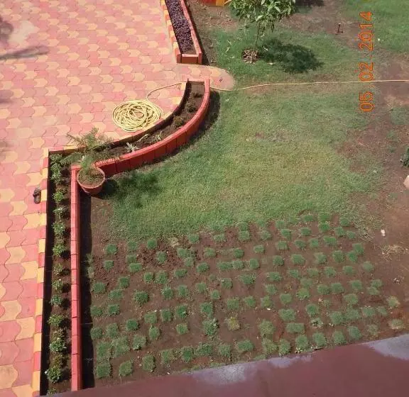 Majatalo Vailankanni Holiday Homes