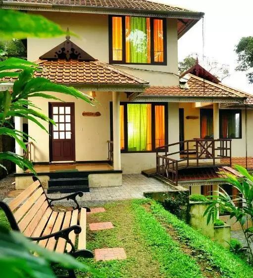 Resort Violet Woods