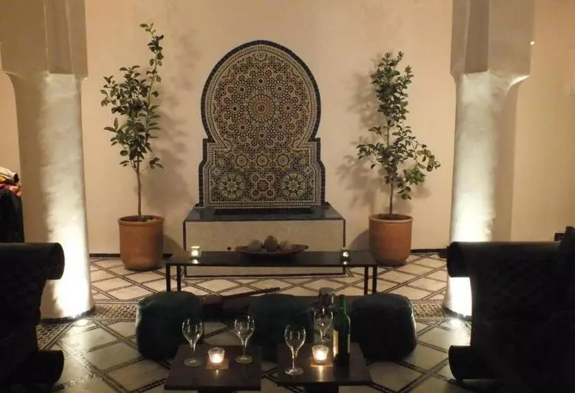 ریاض Dar Faracha Fes