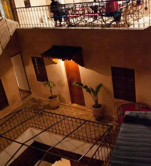 ریاض Dar Faracha Fes