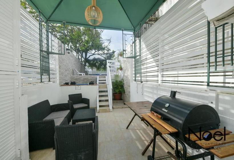 هاستل Posada J&j Forbes   1