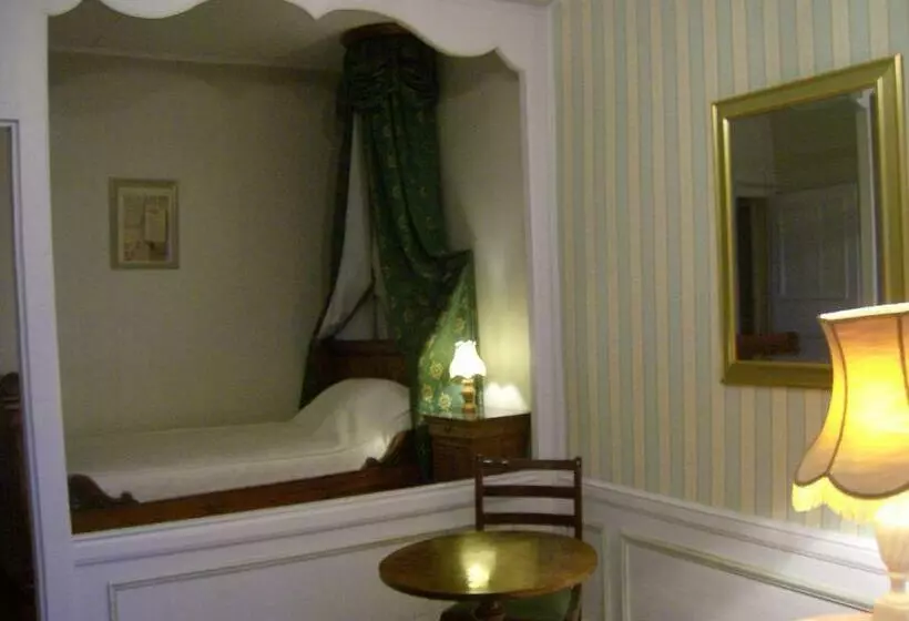 Aamiaismajoitus (B&B) Le Chateau De Prauthoy