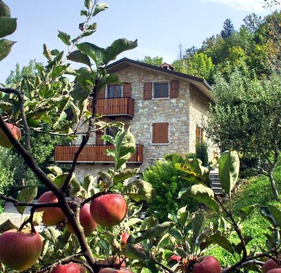 בית מלון כפרי Casa Martina