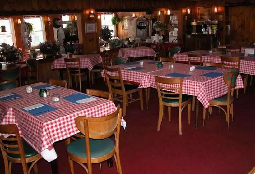 Hotelli Colonial Inn