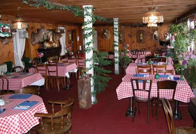 Hotelli Colonial Inn