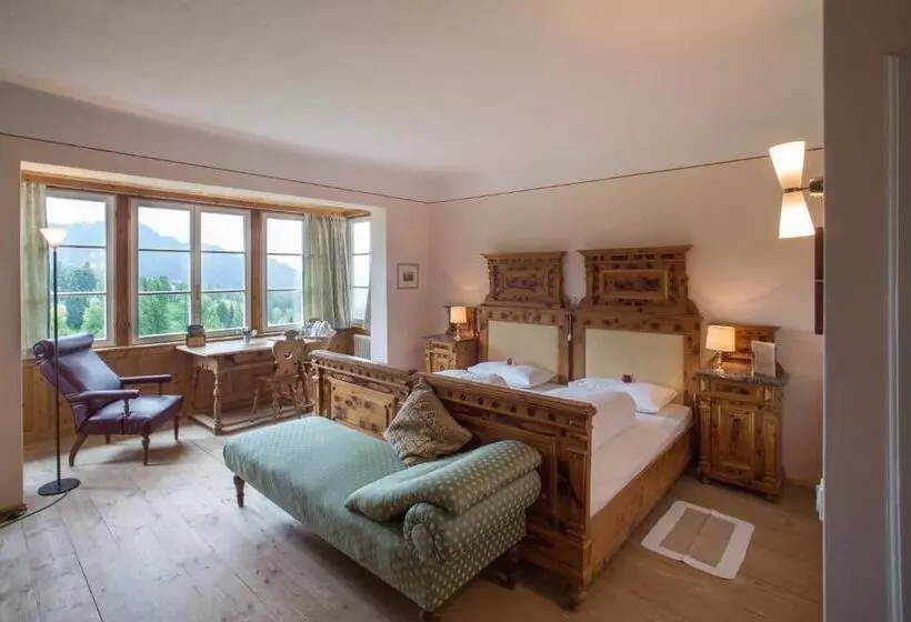 Hotelli Der Zirmerhof