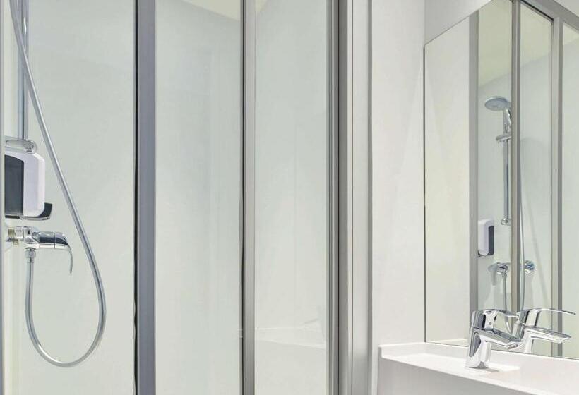 هتل F1 Paris Saint Denis Stade