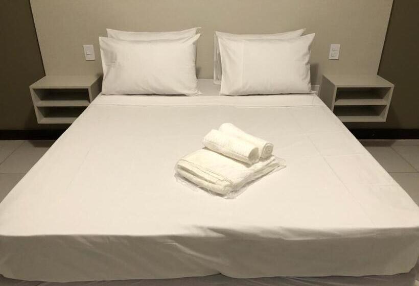 فندق Guarujá Inn Tropical