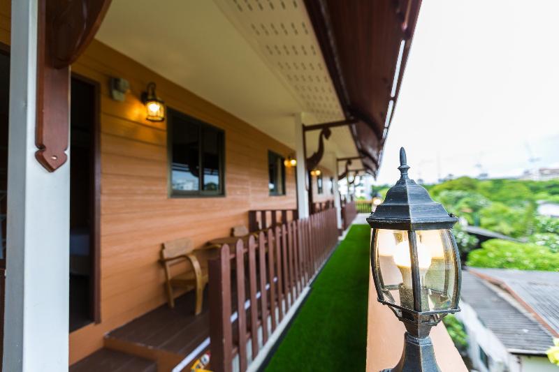 Отель Marina Jomtien Beach