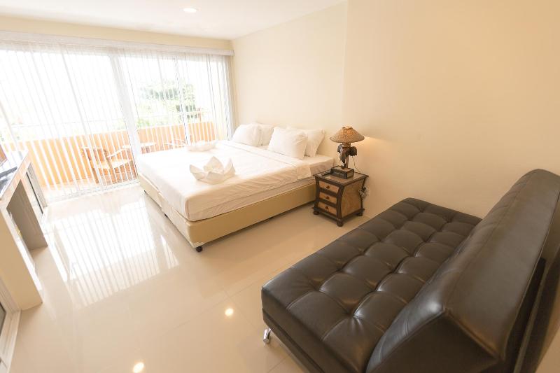 Отель Marina Jomtien Beach