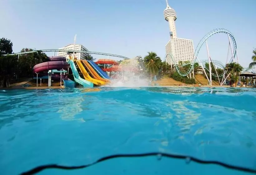 هتل Marina Jomtien Beach