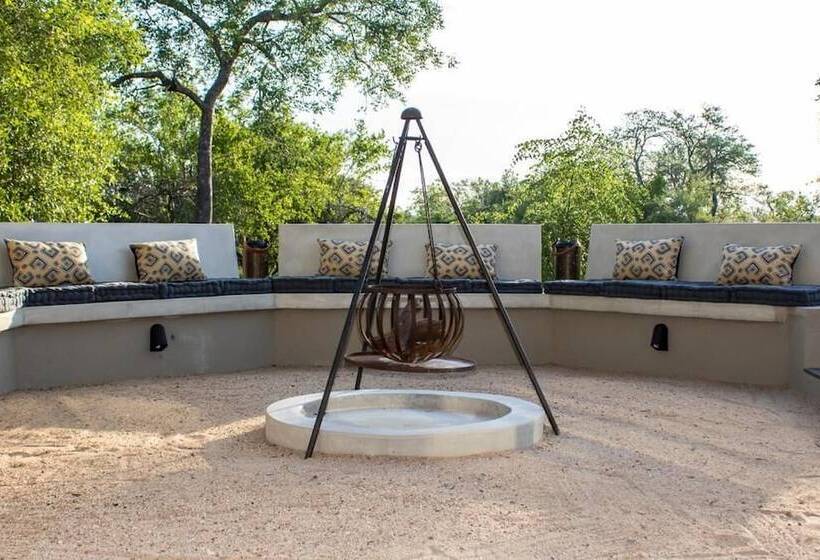 בית מלון כפרי Rafiki Bush Lodge