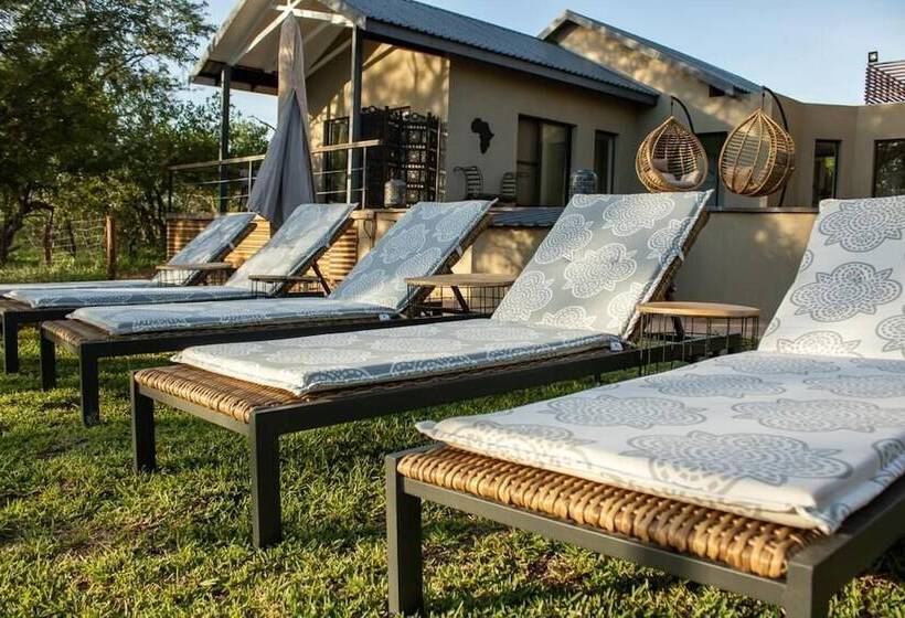 בית מלון כפרי Rafiki Bush Lodge