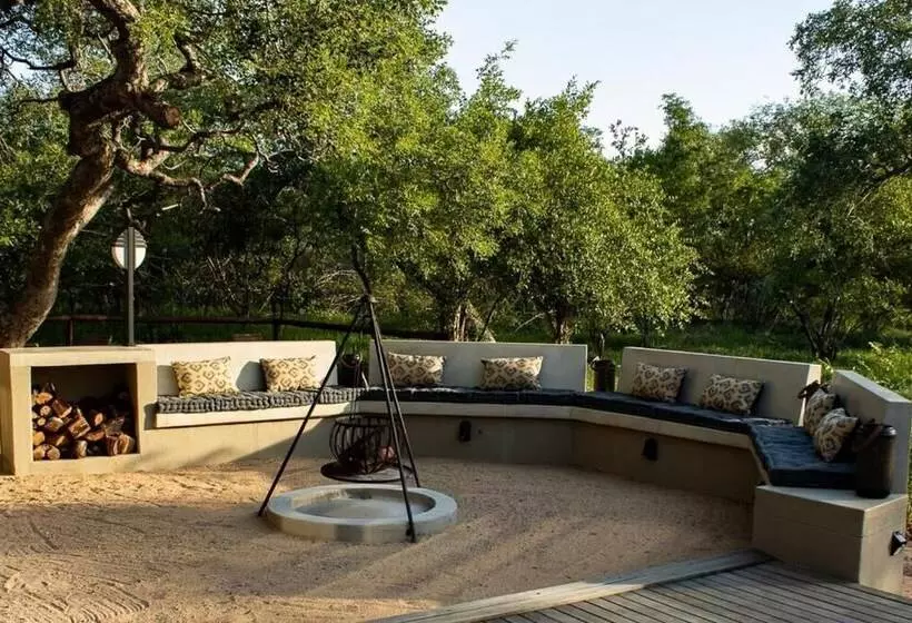 Hotelli Rafiki Bush Lodge