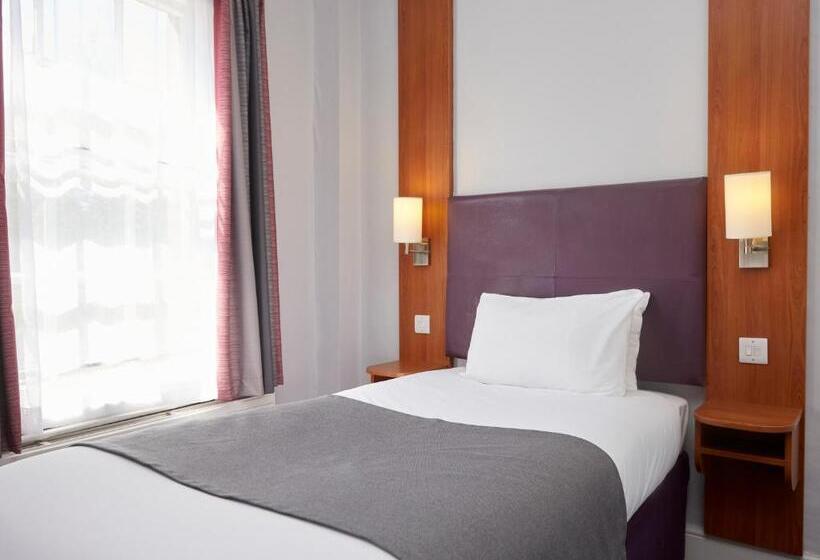 فندق Wheatsheaf By Chef & Brewer Collection