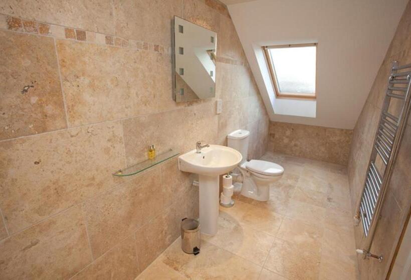 膳宿费 Holly Lodge