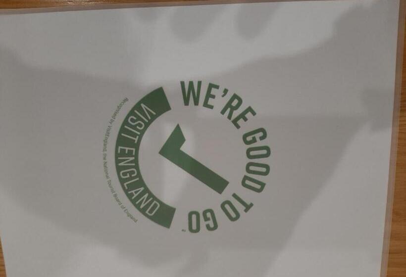 膳宿费 Holly Lodge